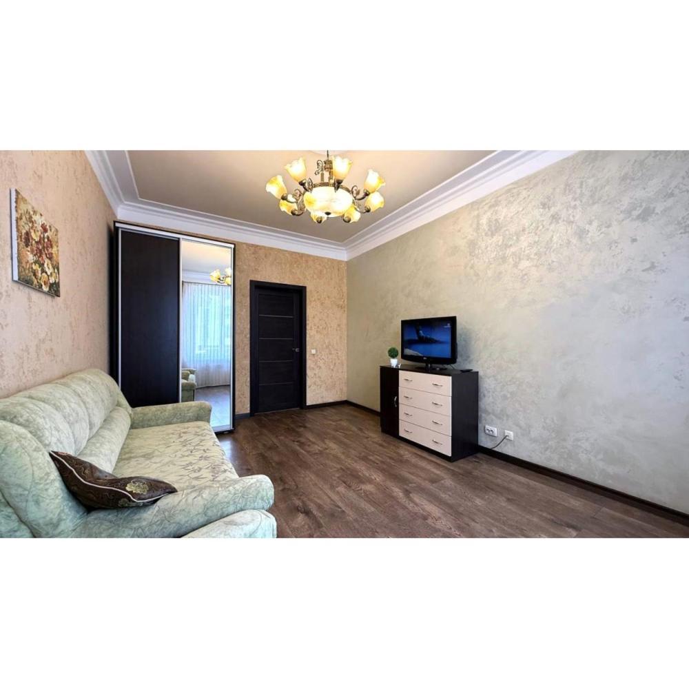חארקיב Apartments On Skovoroda Street מראה חיצוני תמונה