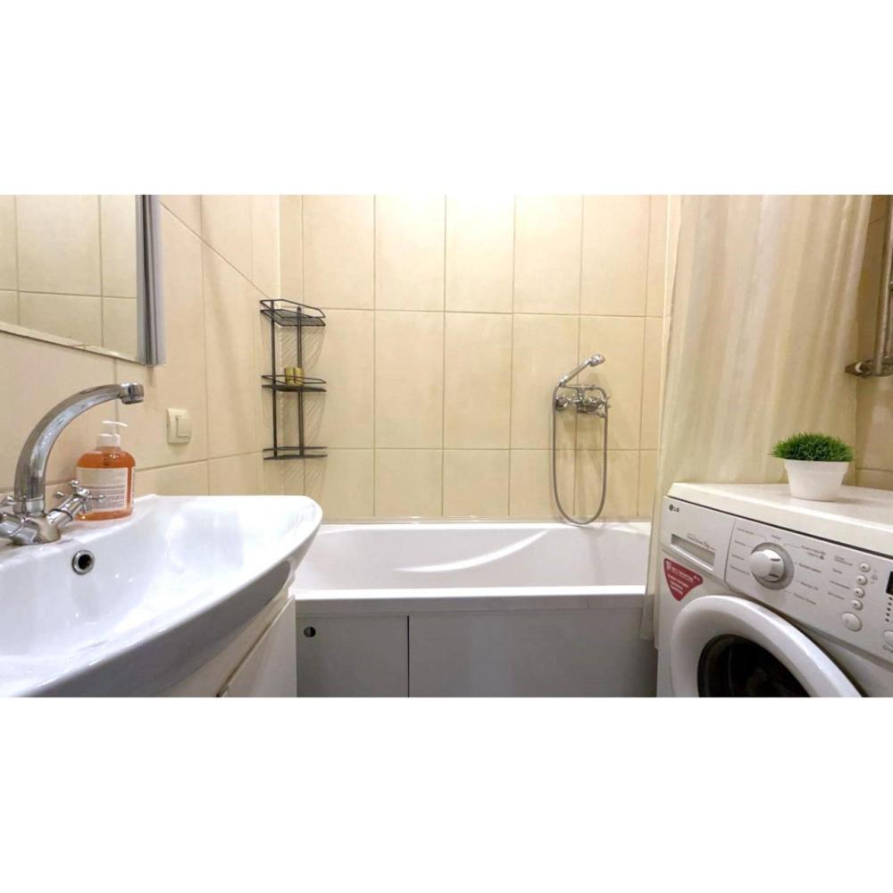 חארקיב Apartments On Skovoroda Street מראה חיצוני תמונה